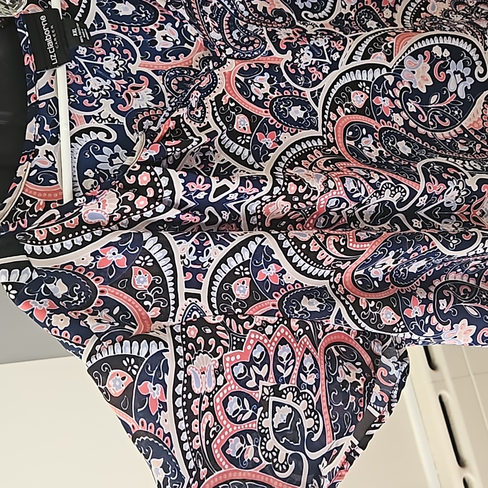 Liz Claiborne short sleeve Top 2X - Picture 2 of 7